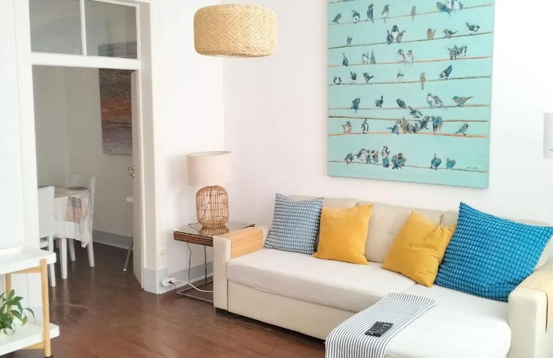 Bird'S Nest Lisbon Apartment-1